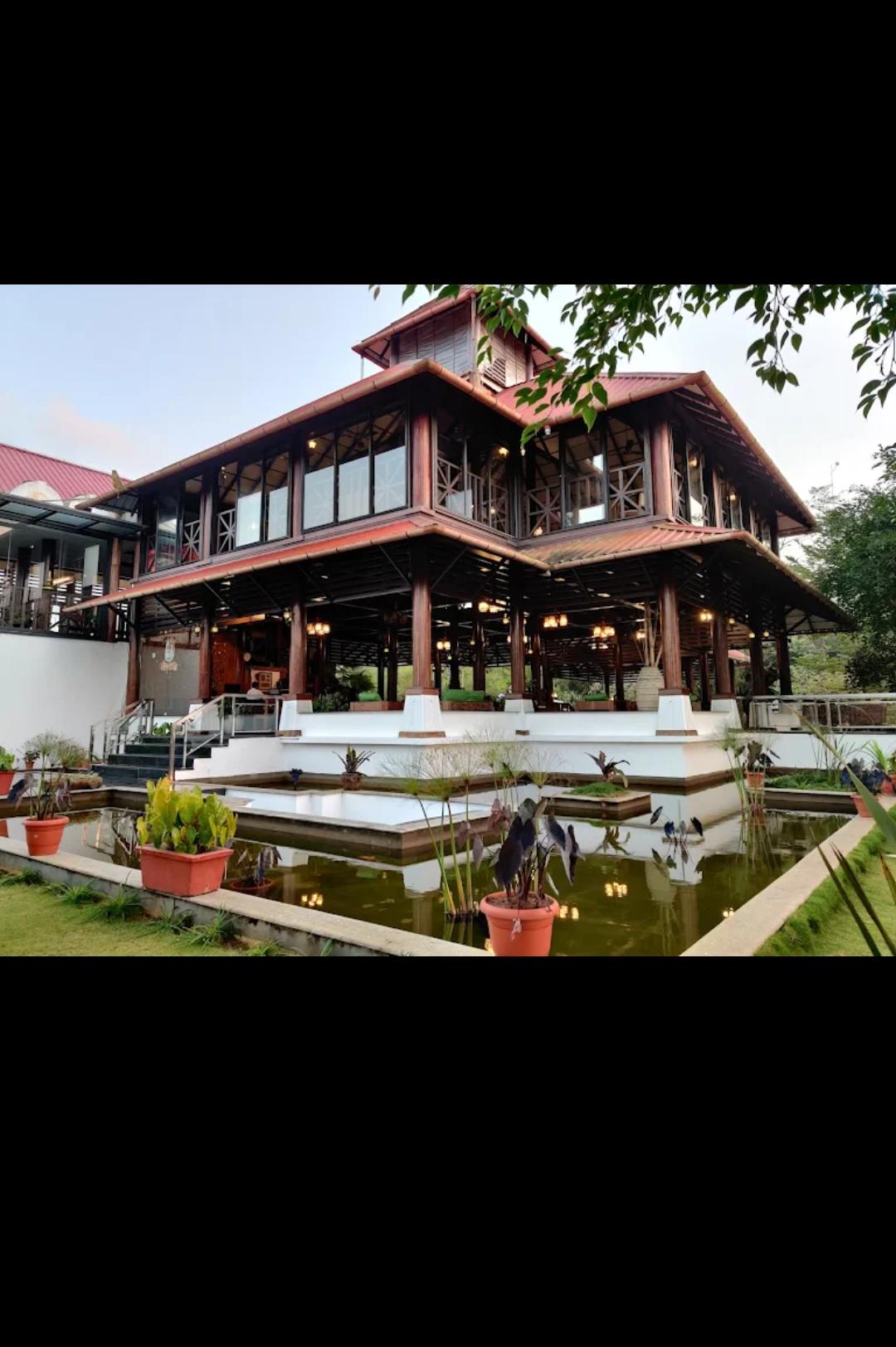 Lakeside Pavilion Ooty